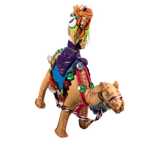 Vintage Arabian Dromedary Set of 3 Camels & Riders Hand Stitched Leather - Picture 3 of 12